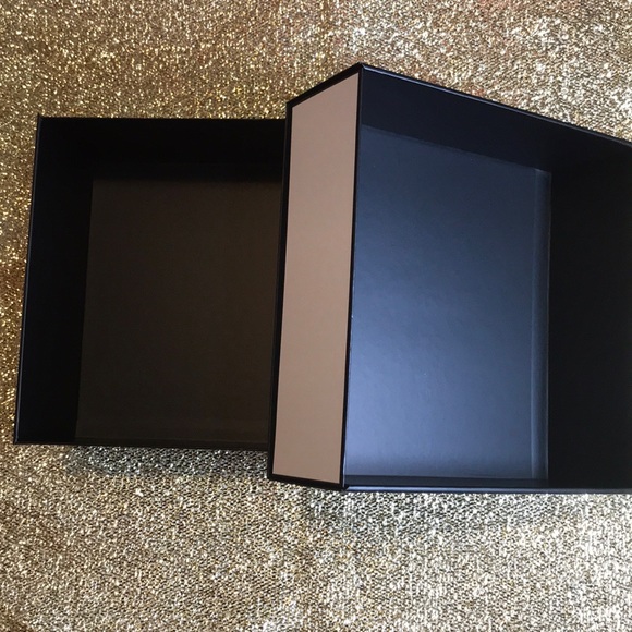 🎀Gift Box🎀 - Picture 7 of 7